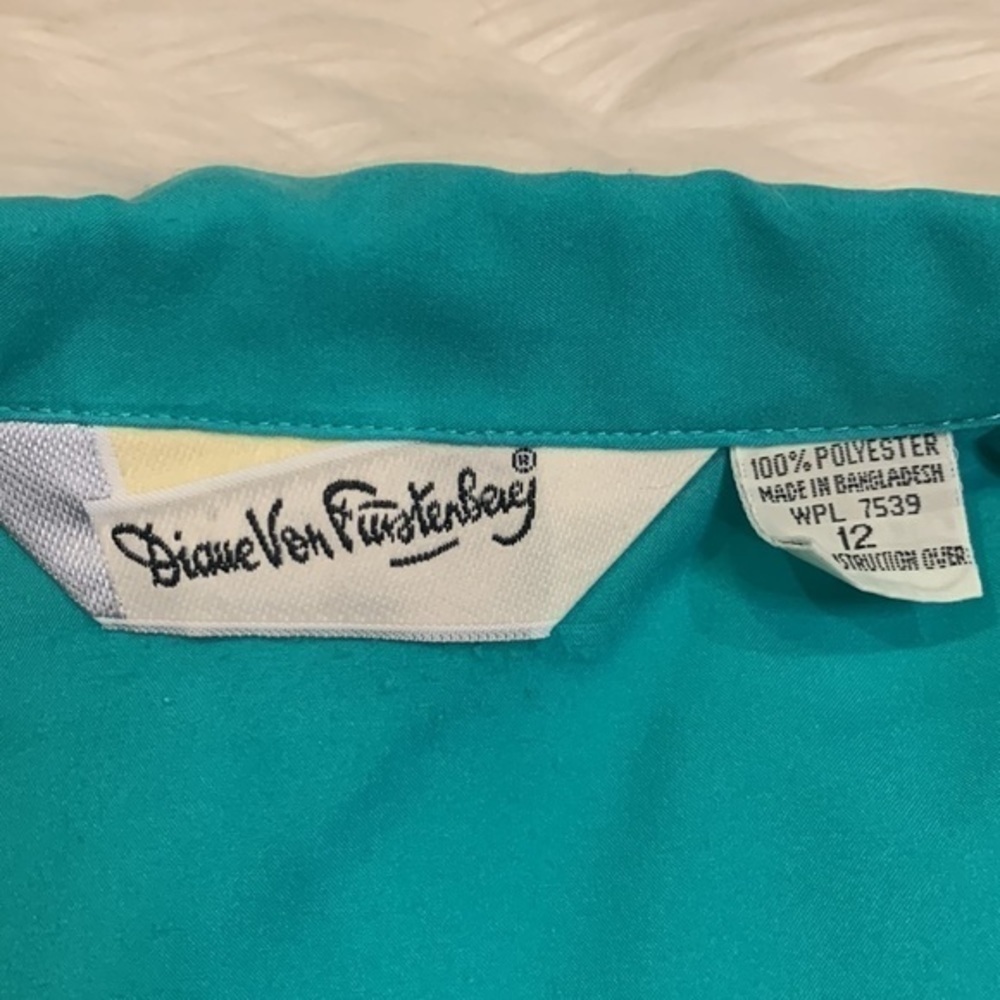 Diane Von Furstenberg vintage button front roll tab safari blouse 12 - Picture 3 of 5